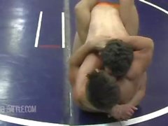 wrestling sottomissione muscolare perno pezzo fit scene attorcigliare fetish amatoriale dritto bolle di ragazzi 