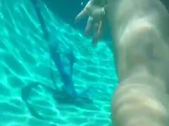 Awesome Blowjob under water