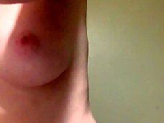 amateur gros seins poilu masturbation 