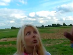 Hot German Milf - Outdoor-Fick !!!!