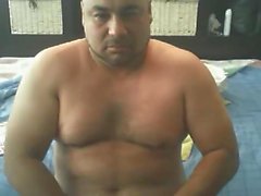 Chunky latin bald wanking