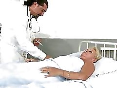 médecins mamie mamie baise granny porn video granny sex movies 