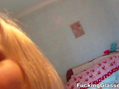 teenager blondine pov oral 