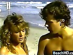 plaj sarışın oral seks 