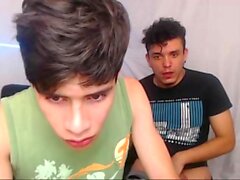 gay amateurs los muchachos de emo gays homosexual gays tíos gays webcam gays 